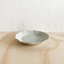 Load image into Gallery viewer, Moulin Series Grey