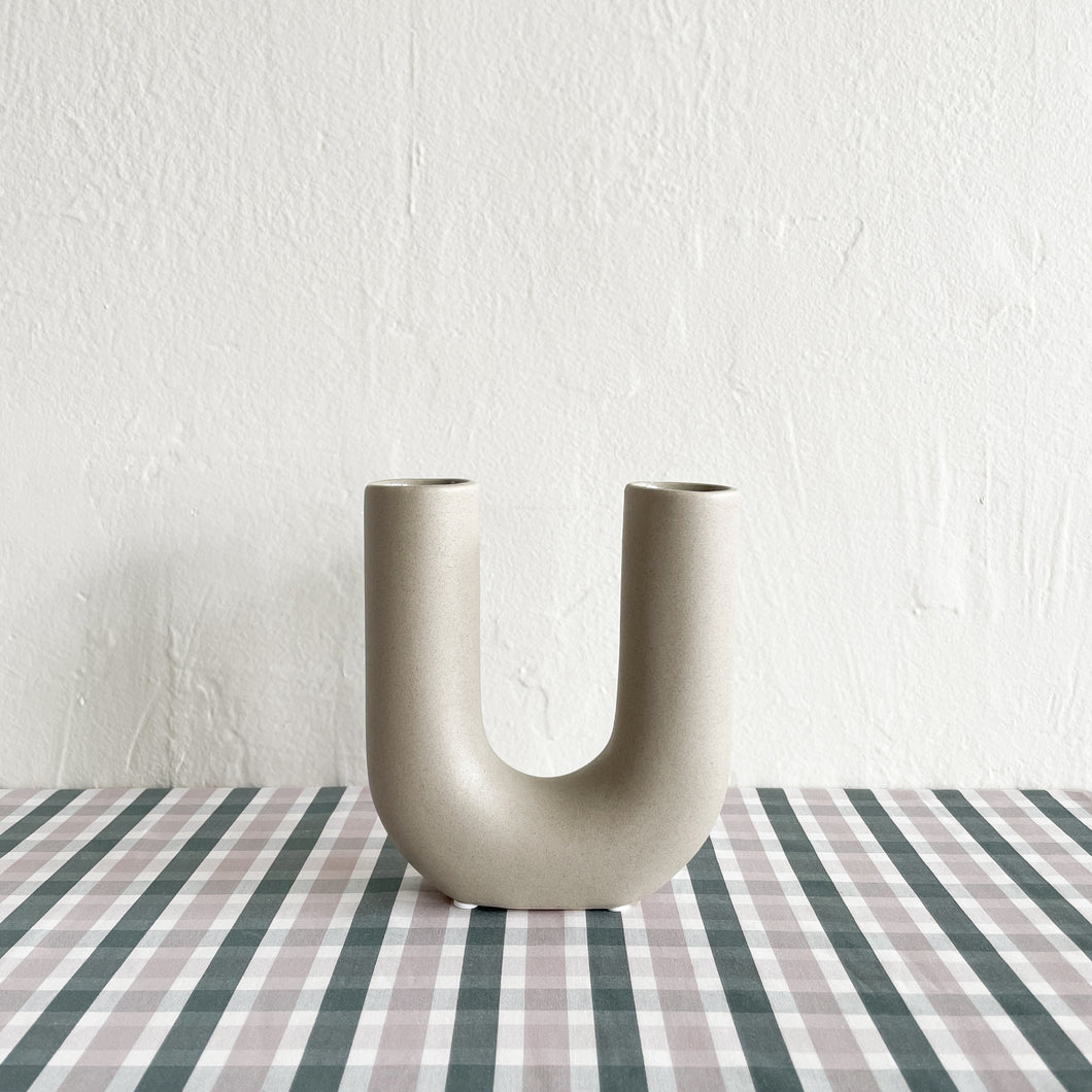 Hector U Vase - Dove Grey