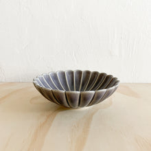 Load image into Gallery viewer, Blossom Large Bowl
